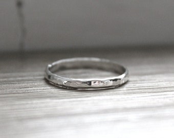 Sterling Silver Hammered Band//Handcrafted//Made To Order