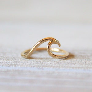Solid 14kt Gold Wave Ring//Handcrafted//Made to Order//Minimalist Jewelry//Nautical image 1