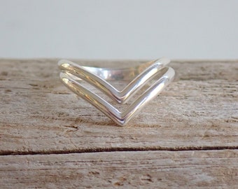 Stacking Chevron Rings//Sterling Silver//Made to Order