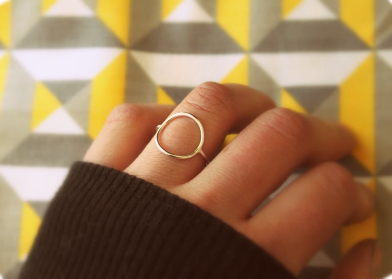 Full Circle Ring//Argentium Sterling Silver//Handcrafted//Made to order image 5