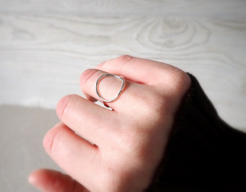 Full Circle Ring//Argentium Sterling Silver//Handcrafted//Made to order image 3