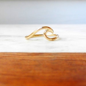 Solid 14kt Gold Wave Ring//Handcrafted//Made to Order//Minimalist Jewelry//Nautical image 5