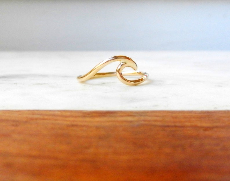 Solid 14kt Gold Wave Ring//Handcrafted//Made to Order//Minimalist Jewelry//Nautical image 5