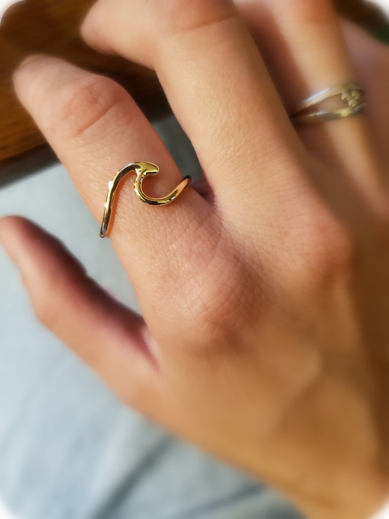 Solid 14kt Gold Wave Ring//Handcrafted//Made to Order//Minimalist Jewelry//Nautical image 7