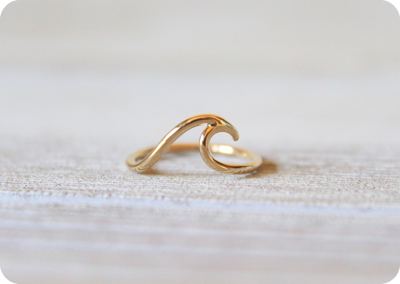 Solid 14kt Gold Wave Ring//Handcrafted//Made to Order//Minimalist Jewelry//Nautical image 1