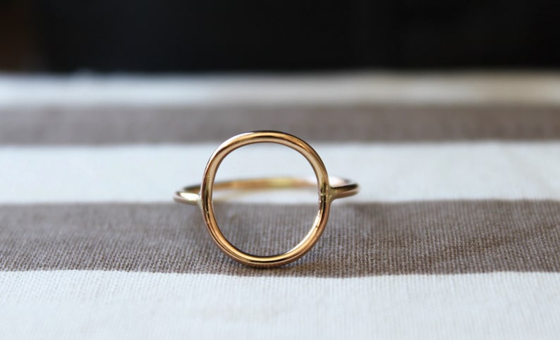 Full Circle Ring//Rose or Yellow 14kt Gold filled//Handcrafted image 4