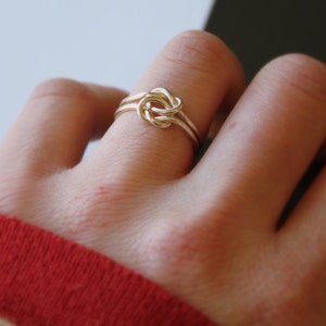 Hitched Double Knot Ring//Argentium Sterling Silver//Handcrafted image 3