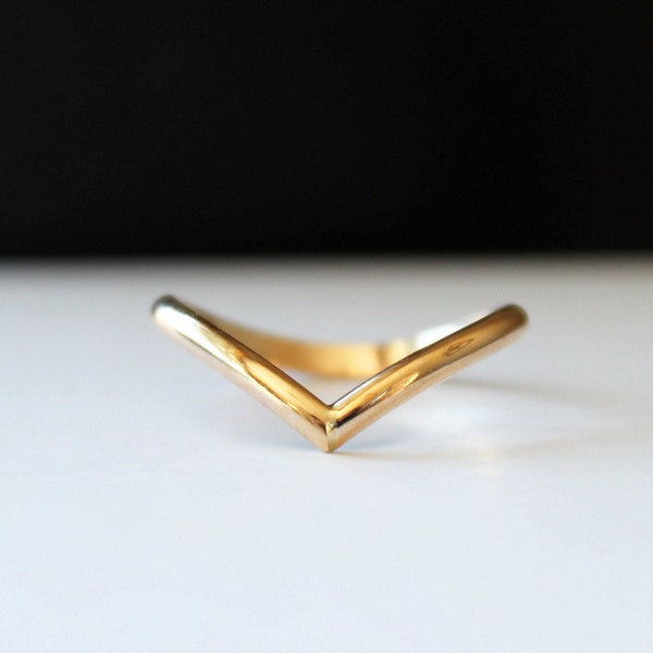 14kt gold filled Chevron Ring . Handcrafted . Made to order
