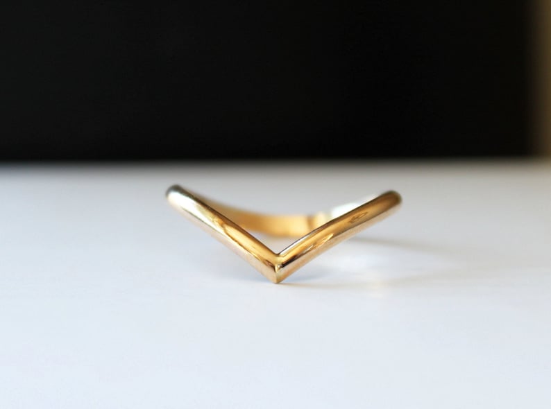 14kt Gold Filled Chevron Ring//Handcrafted//made to order//minimalist jewelry 