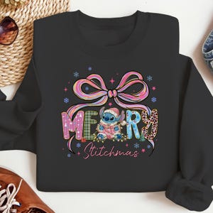 Fröhliche Stitchmas-Shirts, Lilo & Stitch Weihnachts-Sweatshirts, Coquette Bow Weihnachts-Hoodies