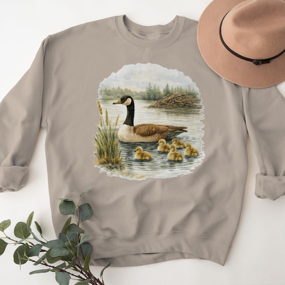 Canada Goose, Retro Canada Goose Family Sweatshirt, 90s Vintage Waterfowl Pullover, Cabincore Unisex Crewneck, Rustic Lakeside Birdwatcher Gift