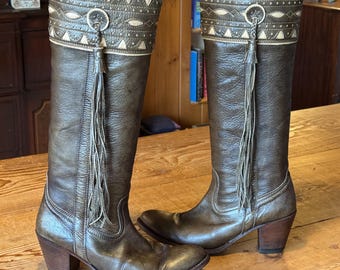Vintage 90’s tall brown leather western cowboy handmade boots inlay tassels Cuban heel Sendra 8M