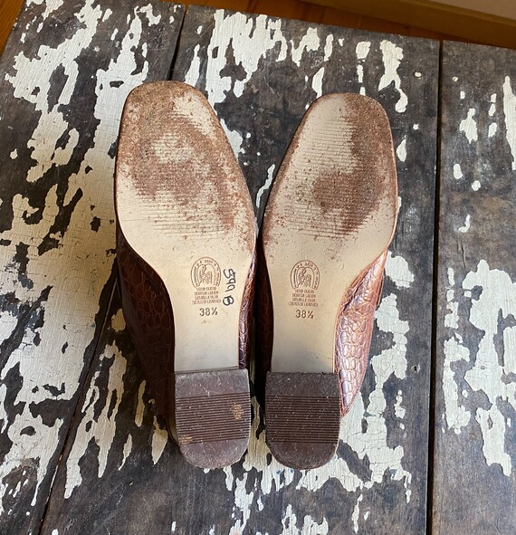 Vintage Y2K brown leather mules croc embossed sho… - image 9