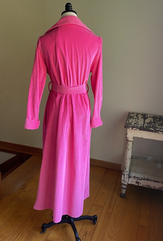 Vintage 70’s hot pink robe wide wale corduroy MAS… - image 8