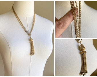 Vintage 70’s mod gold tassel necklace 4 strand chain // 21.5”