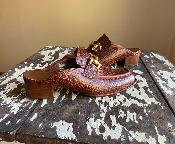 Vintage Y2K brown leather mules croc embossed sho… - image 4