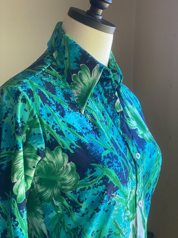 Vintage 70’s blouse blue & green mod floral print… - image 4