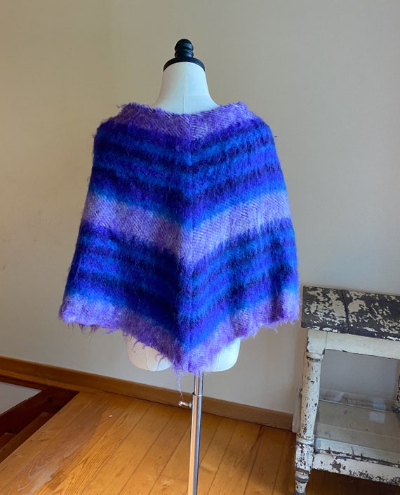 Vintage 70’s wool poncho purple & blue stripe sha… - image 6