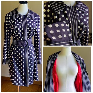 Vintage 70’s polka dot rain coat blue/black & white striped spring trench // 41” bust