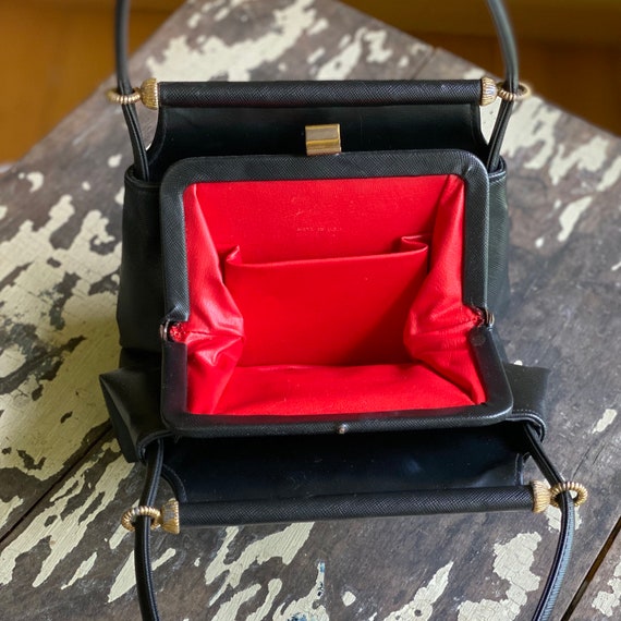 Vintage 50’s handbag black Saffiano textured vega… - image 5