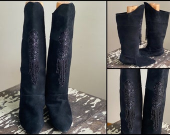 Vintage 1980’s slouch boots black suede bead fringe CLICKS // 7 7.5
