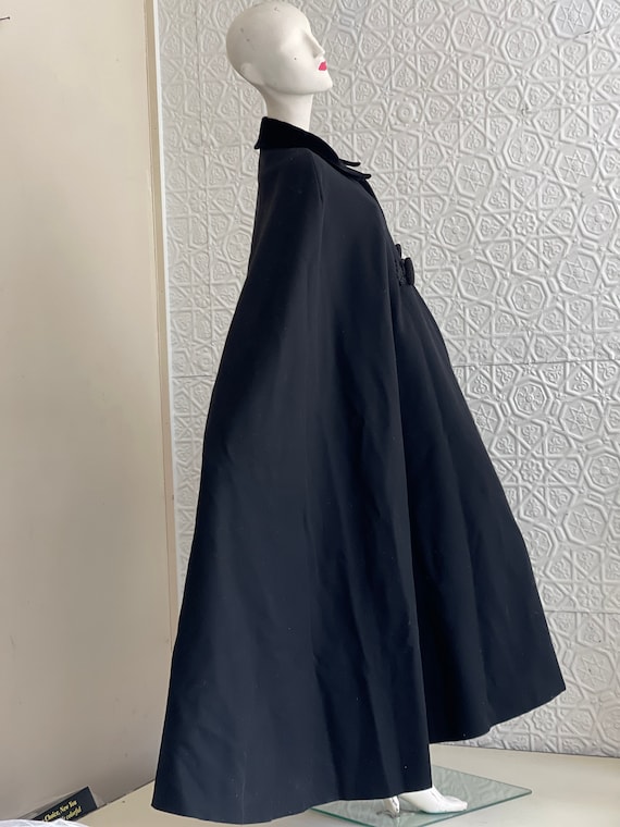Dramatic Gothic Black Wool Cape-Vestment-Cape Cop… - image 3