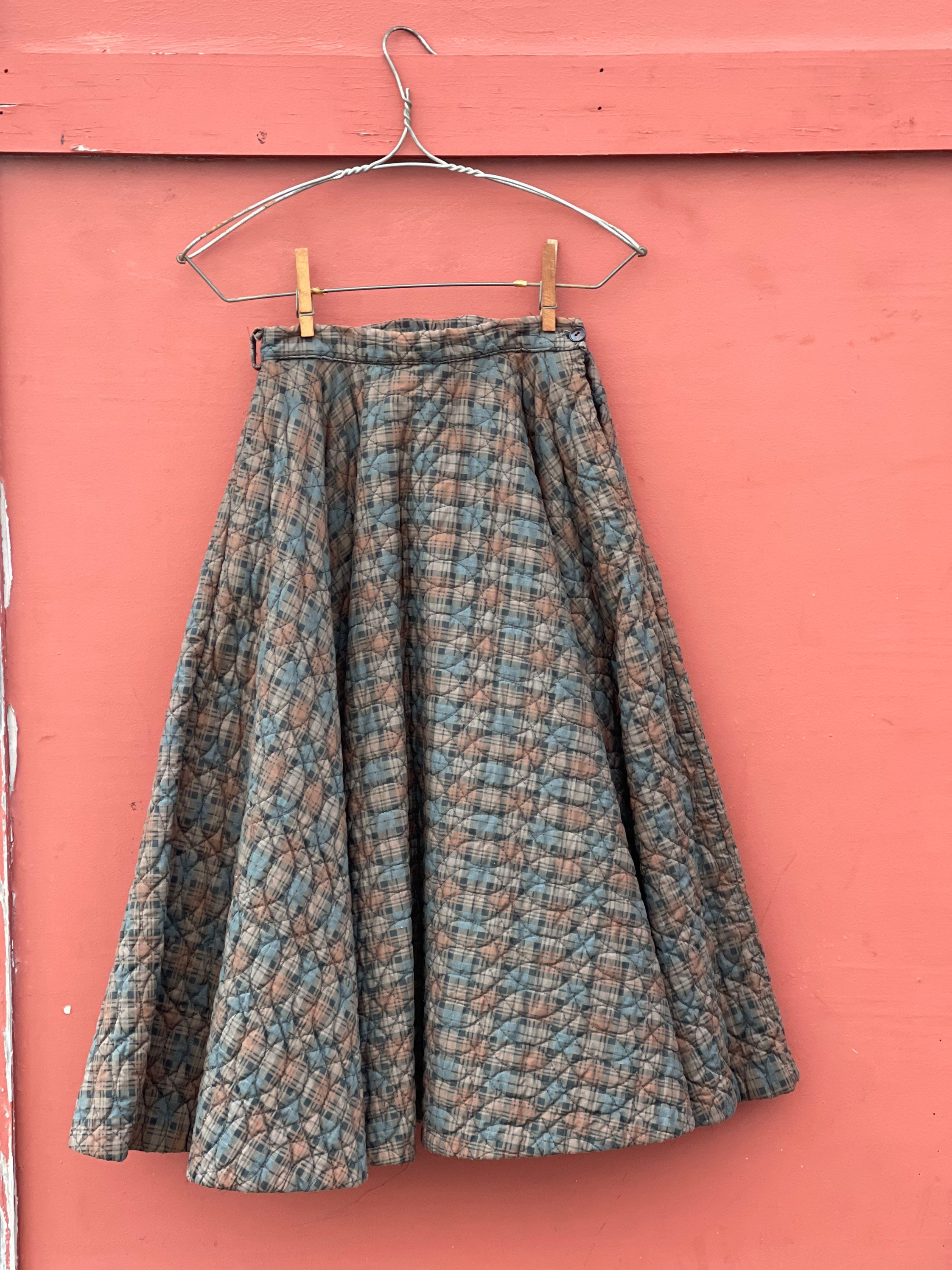 Quilted circle skirt deals