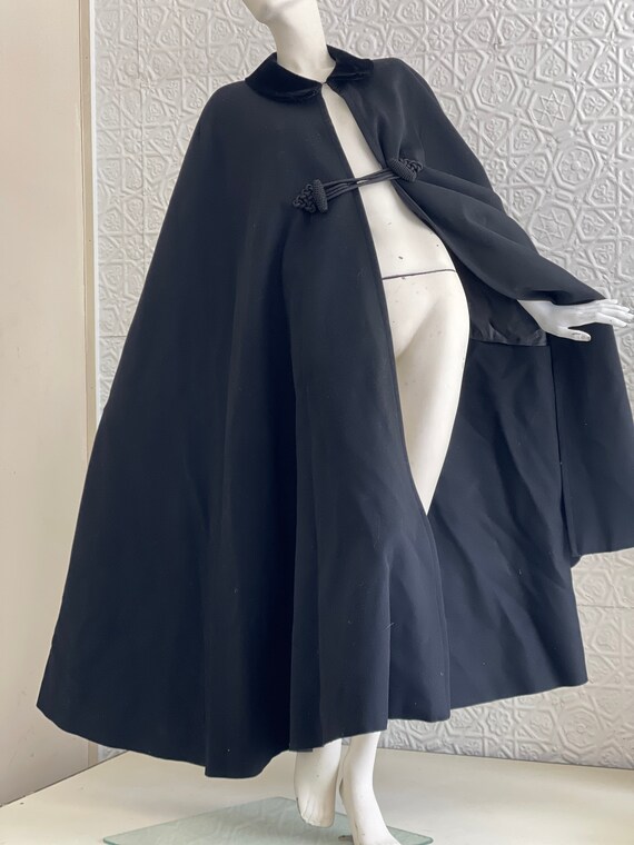 Dramatic Gothic Black Wool Cape-Vestment-Cape Cop… - image 8