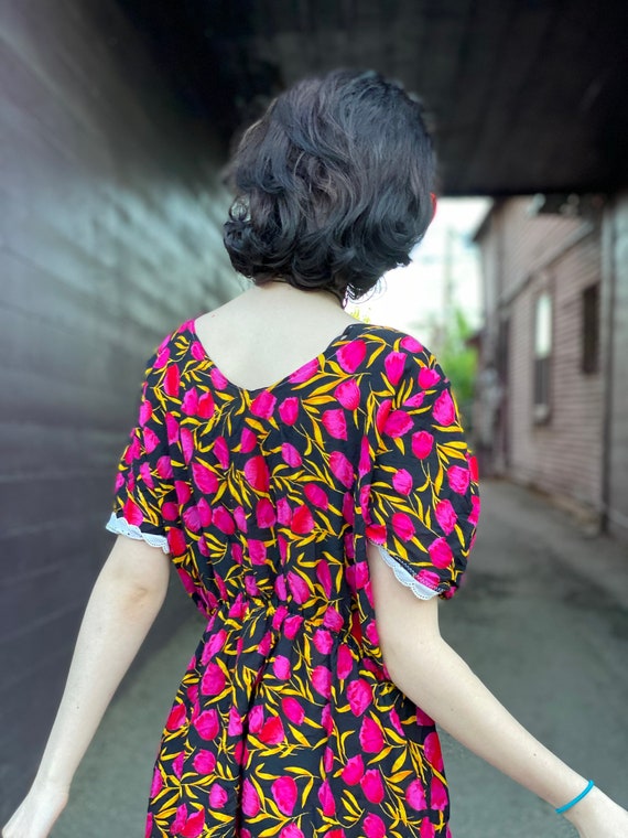 Romantic Handmade 1980s Babydoll Dress rayon black Red Pink floral