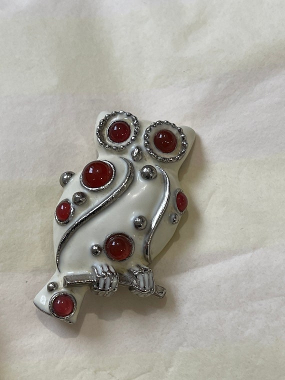 Lanvin Paris Signed Vintage Owl Brooch-Red Glass … - image 7