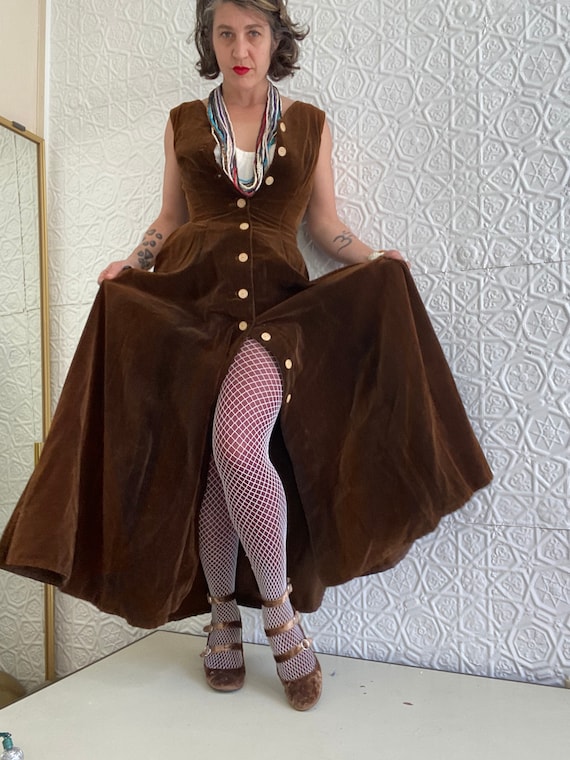 Incredible Antique Chocolate Brown Velvet Princess