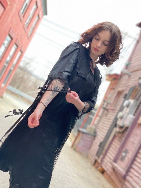 None more Black Gothic Lace Edwardian Era Dress-S… - image 3