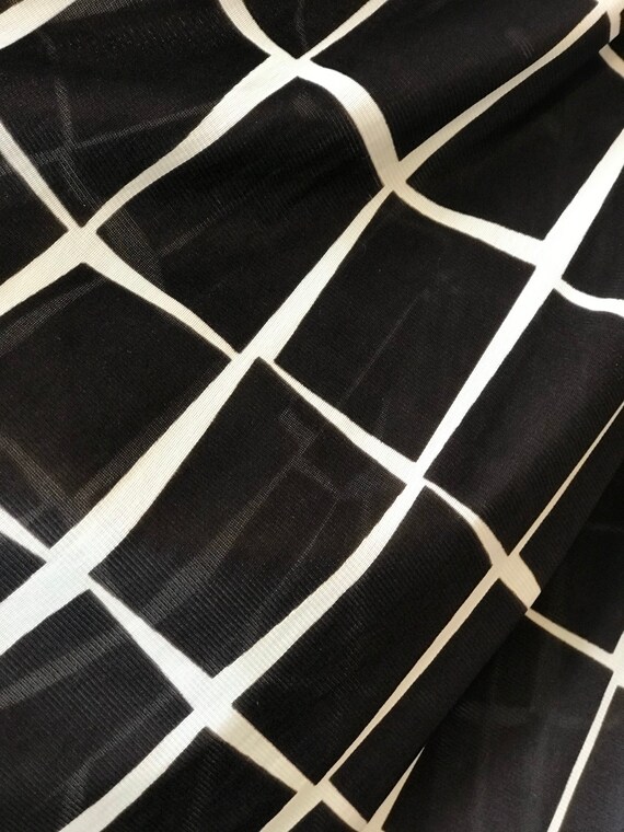 Black and White Window Pane Print 1950s Fit and Flare… Gem