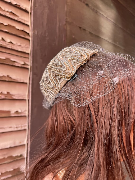 1950s metallic and sequin half hat-evening wear-M… - image 6