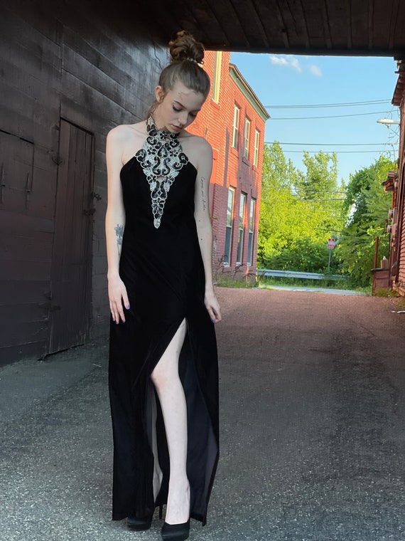 1980s Halter Neck Beaded Black Velvet Evening Gown - image 6