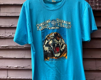 Ringling Bros and Barnum Bailey 1980s Circus Tiger Screen Stars Tee-Aqua-Turquoise-blue-double side-Single stitch vintage tshirt