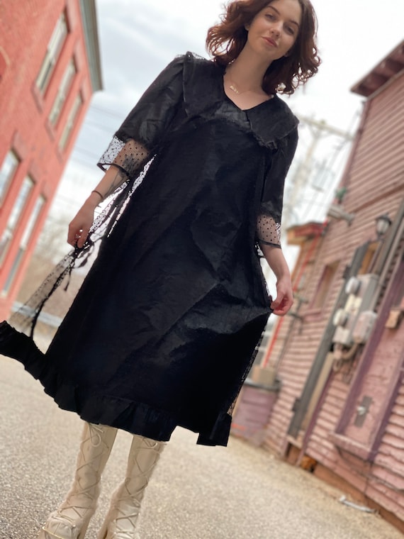 None more Black Gothic Lace Edwardian Era Dress-S… - image 2