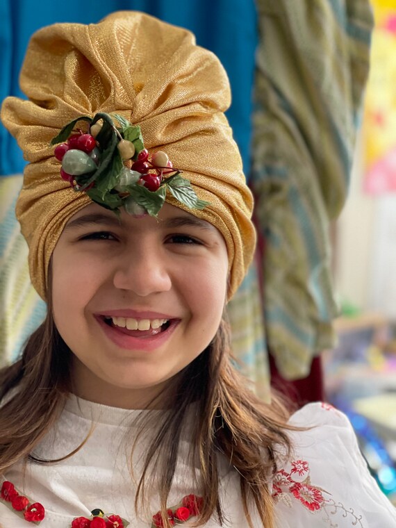 Vintage Metallic Turban with Fruit-Gold Stretch L… - image 10