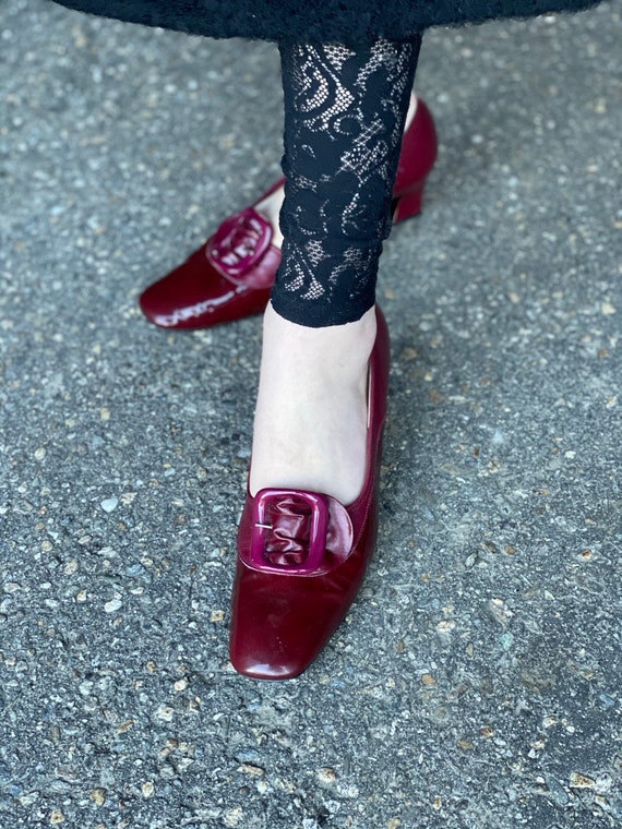 Vintage 1960s Red Square Toed Pumps-Buckle Shoes-… - image 5