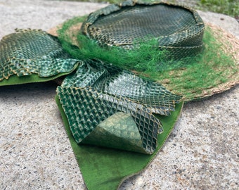 Rare and Wild Vintage Straw Bonnet with green reptile skin accents and bow-chapeaux-snakeskin-green-tulle-as is-oddball-snake-vamp-40s-30s-