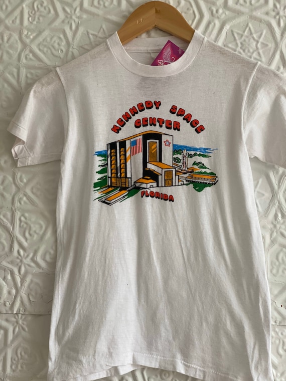 Vintage 1960s NASA Kennedy Space Center Graphic Si
