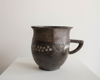 VINTAGE TUTSI JUG no.3