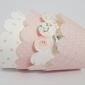 Sets von 12 Cupcake-Wrappers, Pink-Weiß-Cupcake-Wrappers, rosa Blumen, rosa Herzen, Herzen und Blumen-Cupcake-Wrappers Bild 4