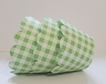 Cupcake wrappers, Green and White Gingham cupcake wrappers, Green gingham decorations, Green gingham party, Golf Themed Party, Golf Birthday