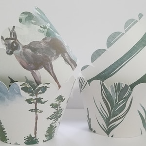 12 Cupcake wrappers, Forest cupcake wrappers, Woodland decorations, Boy Baby Shower, Deer Party Decorations