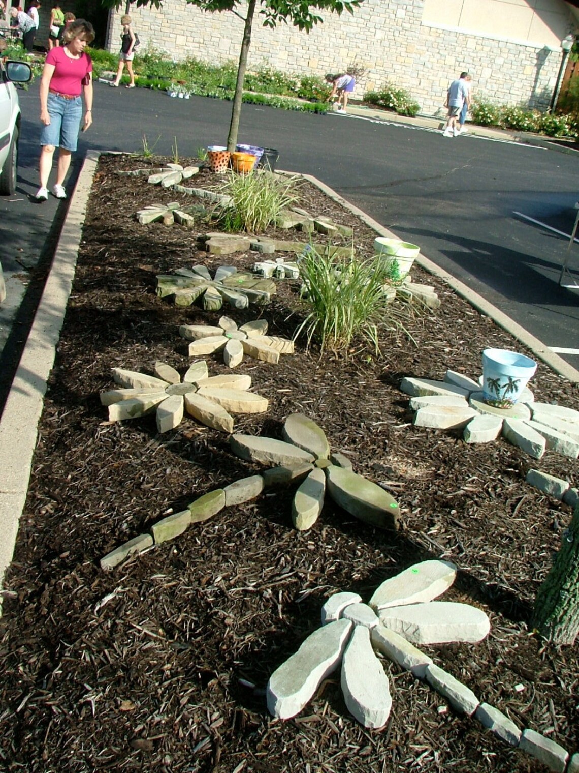 Stone Flowers Garden Art Wide Petal Flower Etsy