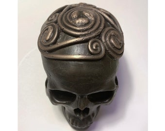 skull, celtic, bronze, cast bronze, irish, St. Patrick's Day, celtic knot, paperweight, memento mori,