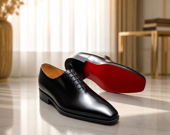 Christian Louboutin Herr Svarta Oxfordskor i Lackskinn med Röd Sula, Formellt Bröllopskläder