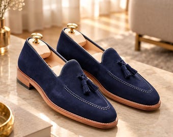 Dunkelblaue Wildleder-Loafer für Herren, Goodyear-rahmengenäht, mit Quasten verziert