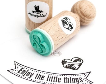 Heart Infinity Mini Stamp with mint rubber